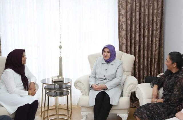 Dr. Selma Ünlüer’den Koruyucu Aileye Anlamlı Ziyaret