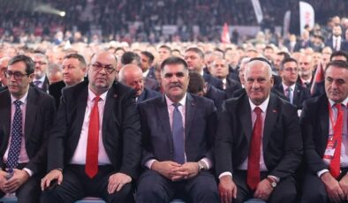 Başkan Mehmet Karaca, Yeniden Refah Partisi 3. Olağan Büyük Kongresi’nde Birlik ve Vizyon Mesajı Verdi
