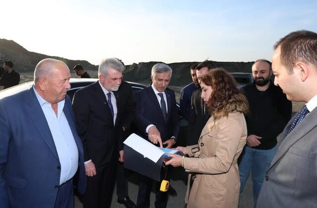 Vali Ünlüer Ahşap İşleri Küçük Sanayi Sitesi İnşaatında İncelemelerde Bulundu