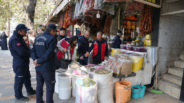 Büyükşehir’den Tüketici İçin Nöbet; Raflar, Fiyatlar ve Hijyen Mercek Altında