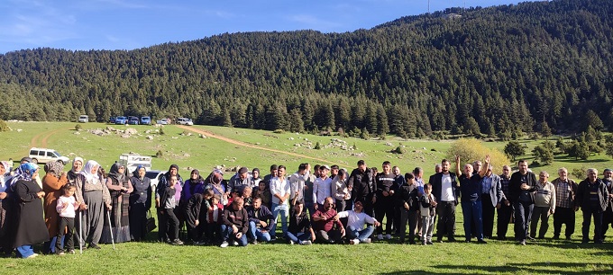 Sersem Yaylası’nda Tel Örgü Tepkisi: “Bu Dağlar Bizim, Bu Topraklar Bizim!”