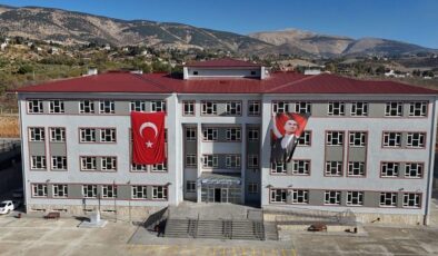 Kahramanmaraş’ta eğitim seferberliği: Depremin izleri siliniyor, 69 yeni okul hizmette