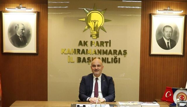AK Parti İl Başkanı M. Burak Gül;“Bilginin ışığını yarınlara taşıyan tüm öğretmenlerimize minnettarız”