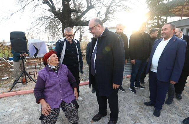 BAŞKAN AKPINAR 74. MAHALLE TOPLANTISINI NAVRUZLU MAHALLESİNDE GERÇEKLEŞTİRDİ