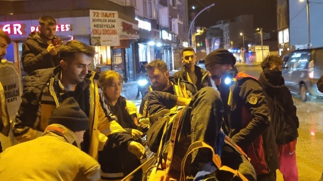 Elbistan’da inşaat çukuruna düşen işçi yaralandı