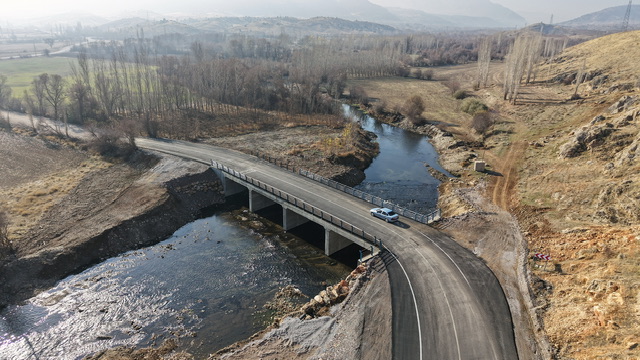 Büyükşehir, Göksun Temurağa Köprüsünü Tamamladı