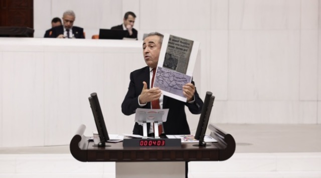 DEVA Partili Karatutlu: “Hızlı Tren Var, Uçak Seferi Var…Maraş’a Gelince Yok!”