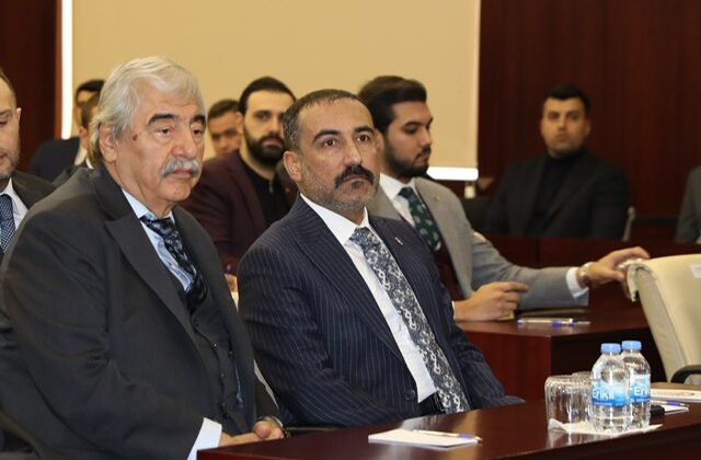 SANKO HOLDİNG ONURSAL BAŞKANI ABDULKADİR KONUKOĞLU:“ÜNİVERSİTE EĞİTİMİ ALMIŞ, YABANCI DİL BİLEN GENÇ GİRİŞİMCİLER, BAYRAĞI DEVREDECEĞİMİZ YARININ BAŞARILI İŞ İNSANLARIDIR”