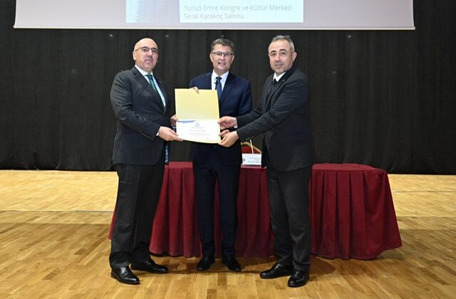 KSÜ’de Dünya Türk Dili Ailesi Günü Konferansla Kutlandı