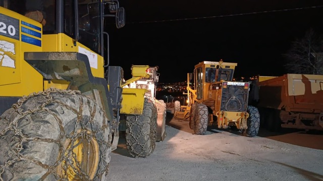 Büyükşehir, Kar Yağışı Öncesi Sahada Yerini Aldı