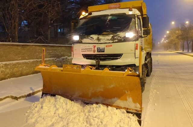 Yoğun Kar Yağışına Büyükşehir’den Anında Müdahale