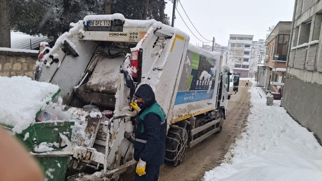 Kar Yağışı Hizmete Engel Olmadı