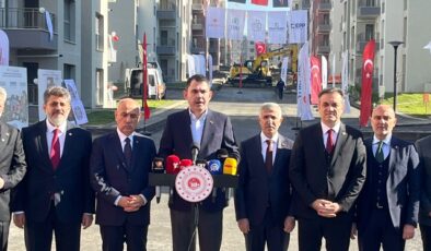 Bakan Kurum, “Deprem bölgesinde son çiviler çakılıyor”