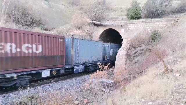 Kahramanmaraş’ta Demiryolu Hattı Yeniden Hizmete Açıldı: Tren Sesleri Geri Döndü