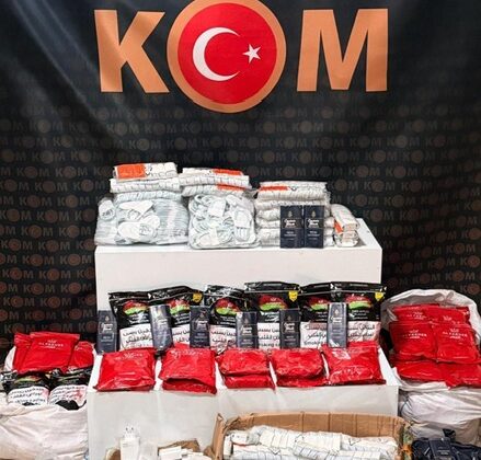 Göksun’da Kaçak Tütün ve Emtia Operasyonu