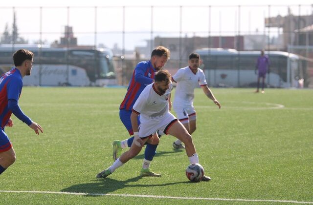 Kahramanmaraşspor Evinde Kaybetti -KMS: 0 – Niğde Belediyespor:1