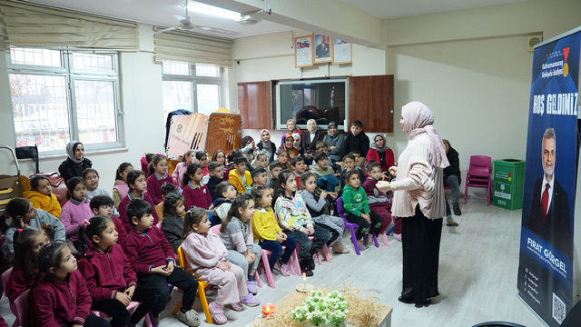 Edebiyatın Şehrinde Minikler Masal Yolculuğuna Çıktı