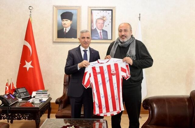 Kahramanmaraşspor’dan Vali Ünlüer’e Ziyaret