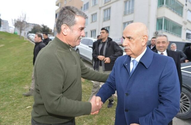 Vahit Kirişçi’den Belediye Başkanları Birliği Ziyareti