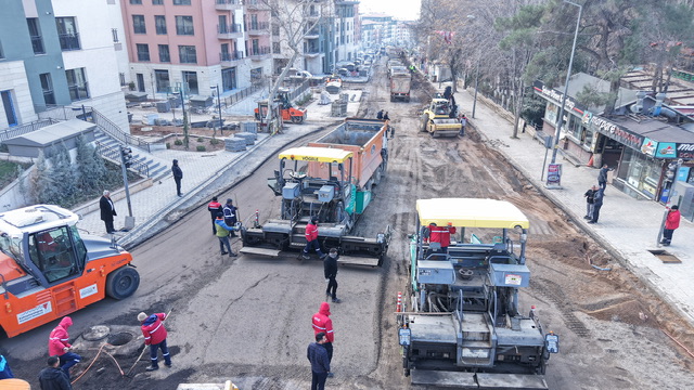 Asfalt Sırası Zübeyde Hanım Bulvarı’nda