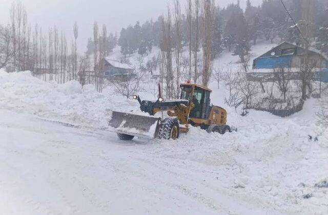 Dulkadiroğlu Belediyesi Karla Mücadelede ekipleri  Sahada
