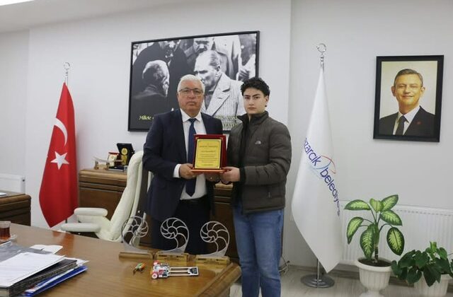Başkan İkizer’den Dünya Şampiyonu Toprak Entemiz’e Tebrik