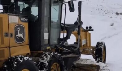 Afşin’de Karla Mücadele Çalışmaları Aralıksız Sürüyor