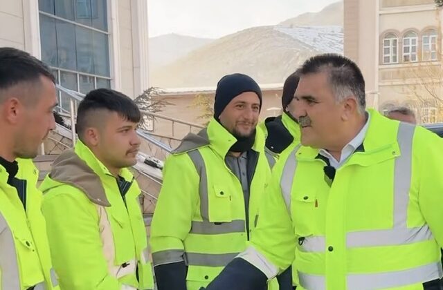 Türkoğlu Belediyesi’nden Kış Mesaisi: Başkan Karaca’dan Ekiplerine Teşekkür