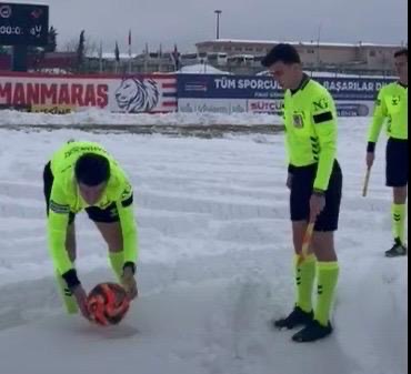 Kahramanmaraş’ta Kar Engeli: İstiklalspor – 1461 Trabzon FK Maçı Ertelendi