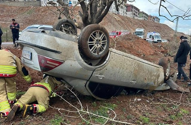 Kahramanmaraş’ta Otomobil Takla Attı: 2 Yaralı