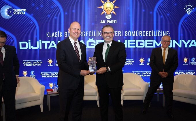Mahir Ünal: “Veri, Yeni Güç Alanı Haline Geldi”