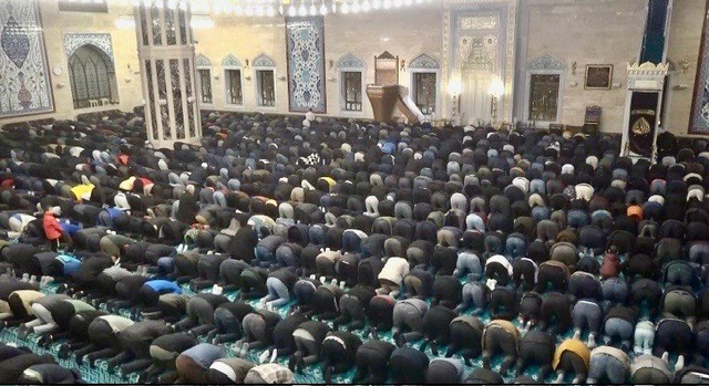 Kahramanmaraş’ta İlk Teravih Coşkusu