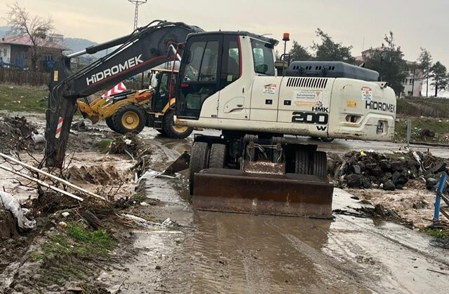 Şehir Genelinde Rekor Seviyede Sağanak; Yağışlar Mevsim Normallerini Aştı