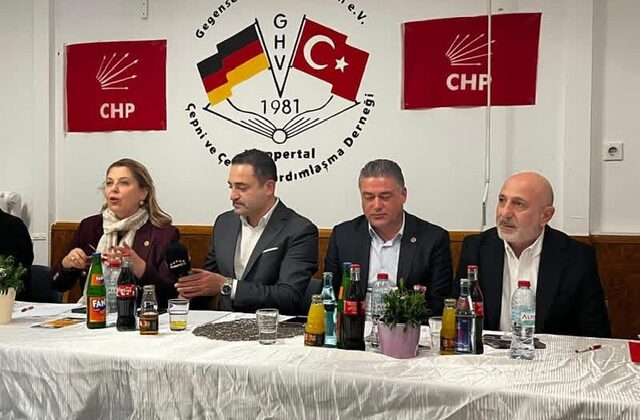 Öztunç, Almanya’da Gurbetçilerle Buluştu