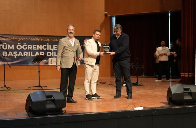 Onikişubat Belediyesi’nin YKS ve KPSS Kazandıran Taktikler Kampı yoğun ilgi gördü