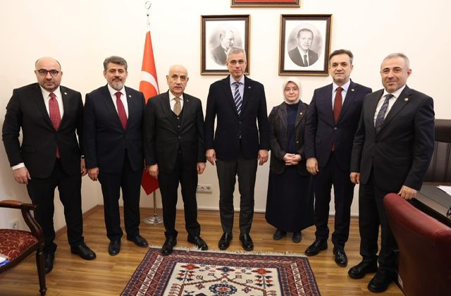 Ömer Oruç Bilal Debgici: Kahramanmaraş’ın Sağlık Altyapısı İçin Görüşme yaptık”