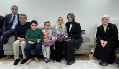 AK Parti Genel Başkan Yardımcısı Fatma Betül Sayan Kaya Kahramanmaraş’ta İftar Sofrasına Konuk Oldu