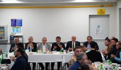 KSÜ Rektörü Prof. Dr. Mahmut Ak, Türkoğlu OSB İftar Programına Katıldı