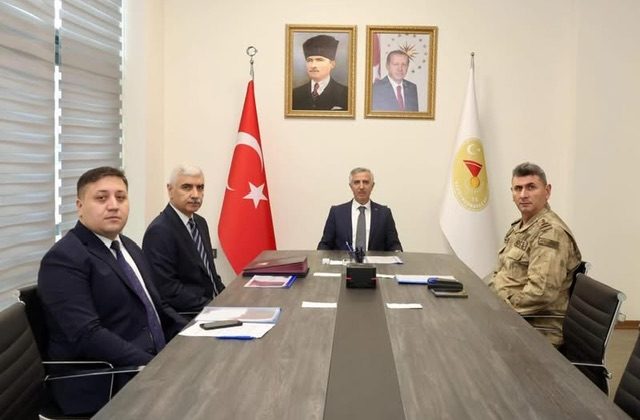 Adana Bölgesi’nde Düzensiz Göçle Mücadele Masaya Yatırıldı