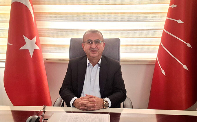 CHP İl Başkanı Ünal Ateş;“Kurtuluş Ruhu Dün Olduğu Gibi Bugün de Yolumuzu Aydınlatıyor”