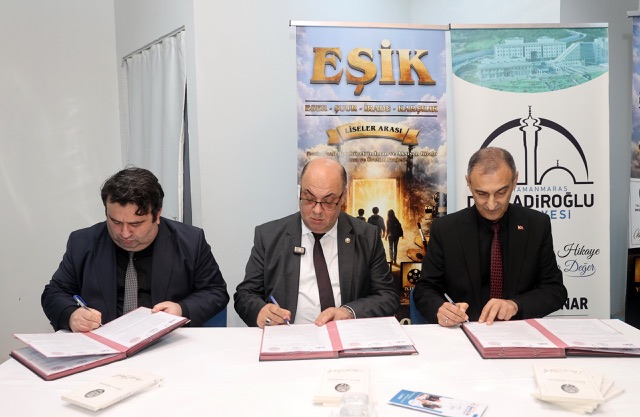 DULKADİROĞLU’NDA EĞİTİME GÜÇLÜ PROJE: EŞİK BİLGİ YARIŞMASI İÇİN PROTOKOL İMZALANDI