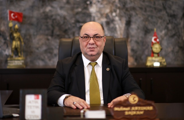 Başkan Akpınar;” Tüm hemşehrilerimin Ramazan Bayramı’nı en kalbi duygularımla tebrik ediyorum”dedi