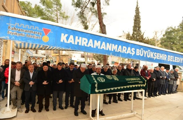 Yüzbaşıoğlu Ailesinin Acı Kaybı: Şaziye Yüzbaşıoğlu Son Yolculuğuna Uğurlandı