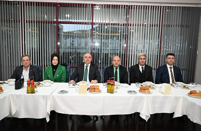 Ramazan’ın Bereketi Huzurevi Sakinleriyle Paylaşıldı