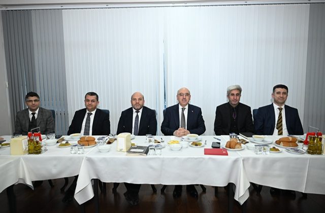 Kahramanmaraş Sütçü İmam Üniversitesi ’nde 1416 Kapsamındaki Akademisyenler İftarda Buluştu