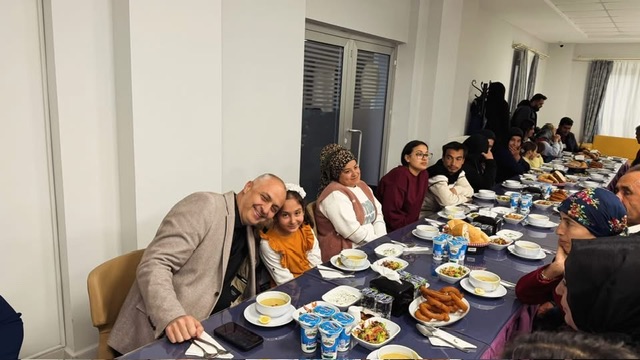 Andırın’da Yetim ve Engelsiz Bireyler İçin İftar Programı Düzenlendi