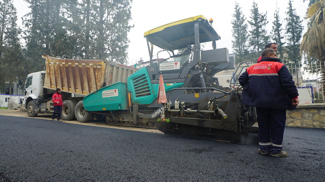 Büyükşehir, Dulkadiroğlu’nda Asfalt Yenileme Hamlesine Durmaksızın Devam Ediyor