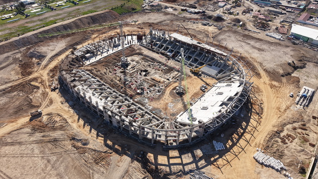 Şehrin Stadyumu Yükseliyor