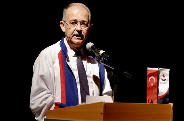 SANKO ÜNİVERSİTESİ REKTÖRÜ PROF. DR. DAĞLI: “BİLGİ, SABIR VE ÖZVERİYLE İNSAN HAYATINA DOKUNAN HEKİMLERİMİZ, TOPLUMUN EN DEĞERLİ NEFERLERİDİR”