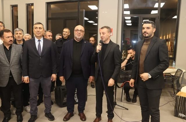 Dulkadiroğlu’nda Sağlık Çalışanlarına 14 Mart Tıp Bayramı Ziyareti